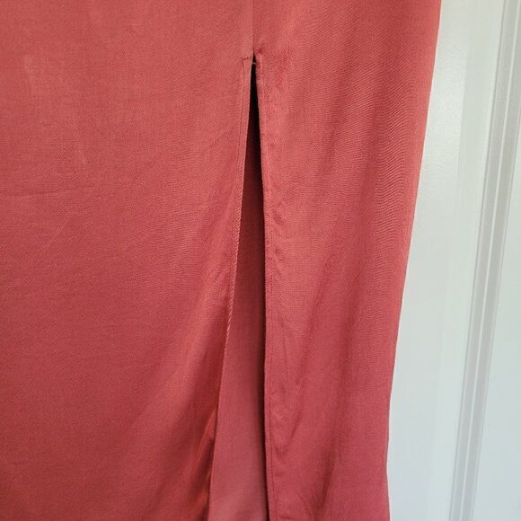 WAYF Skirt size M  - Picture 2 of 8